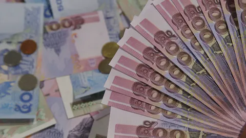 อุ้มเอสเอ็มอี-โอทอปลดต้นทุน