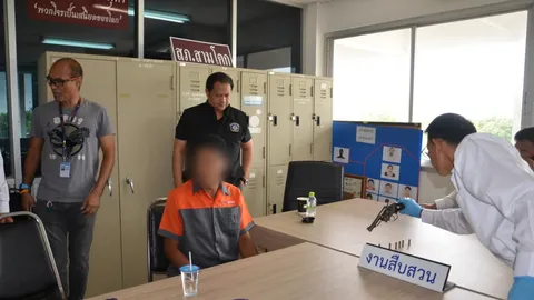 รวบอดีตนายจ้างยิงหนุ่มส่งกระเบื้อง แค้นลอบคบชู้เมีย โดนตีท้ายครัวซ้ำๆ