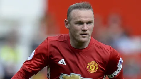 ตัดไม่ขาด! ผีเล็งดึง ‘รูนีย์’ รับบททูตสโมสรหลังแขวนสตั๊ด