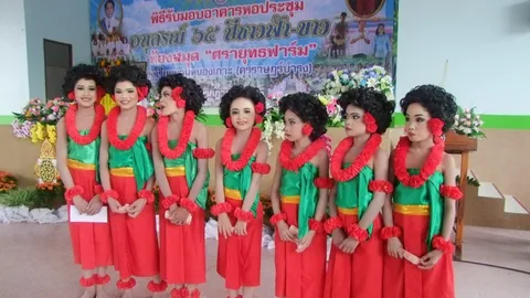 นร.บ้านโคกเมืองสุดเจ๋ง คว้าเหรียญทองแข่งระบำนางกอย 7 ปีซ้อน