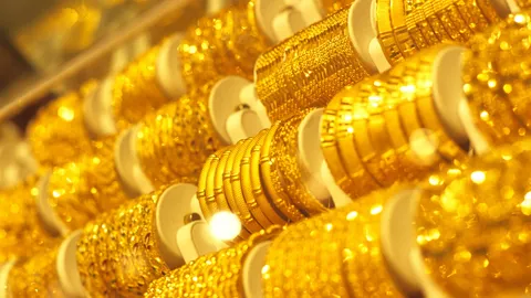 ทองไทยเริ่มขยับ! เปิดตลาดปรับขึ้น 50 รูปพรรณขายบาทละ 20,300