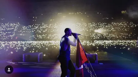 ขนลุกเพลงนี้! ตูน บอดี้สแลม กลั่นจากใจให้ เชสเตอร์ Linkin Park