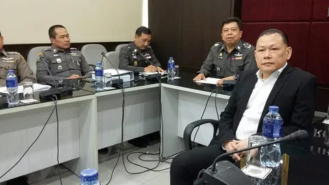 ‘สันธนะ’ พบตร. ให้ข้อมูลเจ๊ชุมพร ผู้บงการฆ่า8ศพ