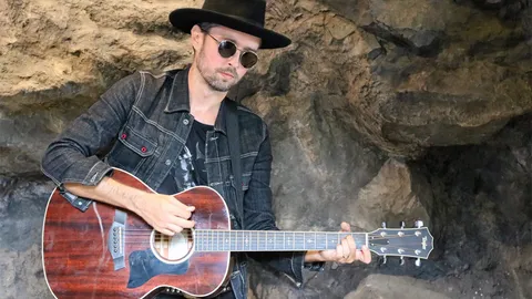 คอนเสิร์ต ‘ฮิวโก้’ เพลงไทยครั้งแรก