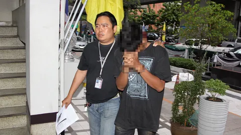 แค่เขม่นหน้า โจ๋โรงปูนโหด ฟันหัวเทคนิค ดับกลางถนน