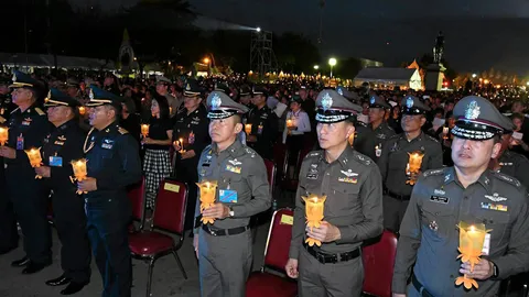 ร่วมจุดเทียนชัย ถวายพระพร ร.10