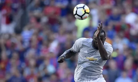 ลูกากู โขกหาย! 'ผีแดง' บุกถล่มวาเลเรนกา 3-0 สรุปผลบอลอุ่นเครื่อง