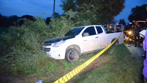 กู้ภัยอยุธยา ถูกยิงจากคลอง29 แข็งใจขับ รถมาตกข้างทางที่ปทุม  ฯ สาหัส