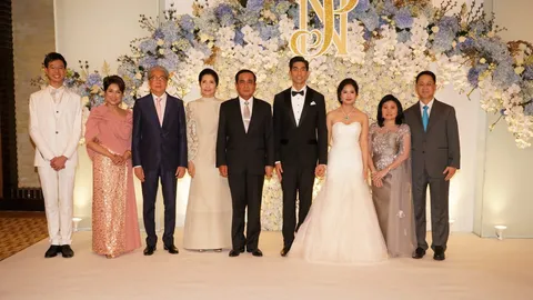 บิ๊กตู่ เป็นประธาน งานแต่งบุตรชาย รองนายกฯสมคิด ที่พลาซ่า แอทธินี