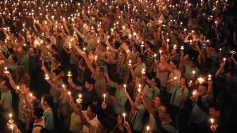 12สิงหาทั่วปท. แต่งกายฟ้าอ่อน ถวายพระพรชัย