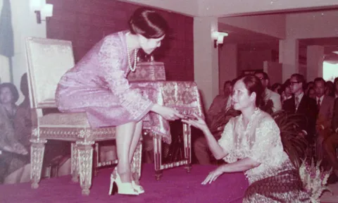 ปิดตำนานบรมครูเสื้อผ้าชุดไทย "ลำยงค์ บุณยรัตพันธุ์"