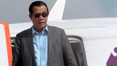 ลาวยอมถอย ตกลงถอนทัพจากชายแดนกัมพูชาแล้ว หลัง 'ฮุน เซน' ขู่ใช้ทหาร