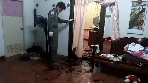 ไม่รอด! ตีนแมวงัดบ้าน ซวยถูกกระจกบาดเท้า เลือดไหลไม่หยุดขาดใจตายคารั้ว