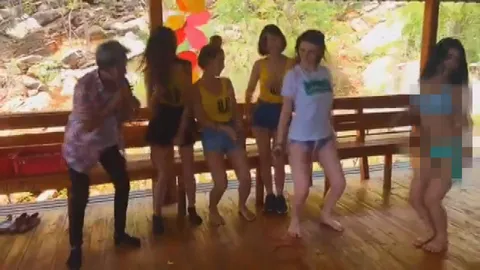 'แพเมืองกาญจน์'ไลฟ์สดเฟซ สาวบิกีนี เต้นหวิว ผบก.ตร.กาญจน์ เต้น สั่งสอบ