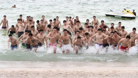 พัทยาแตก!! เก็บตัว Mister Supranational Thailand 2017 อวดหุ่นแซ่บกลางทะเล