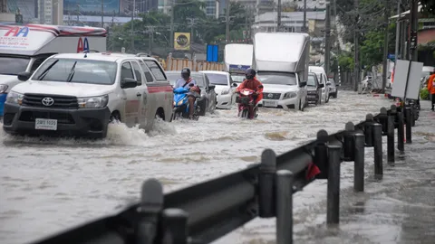 'พายุฮาโตะ' อ่อนกำลัง เตือนฝนตก 24 จังหวัดเสี่ยงน้ำท่วมฉับพลัน 