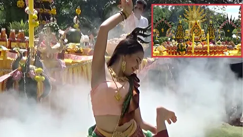 'ริต้าร์' ธิดานาคี รำบวงสรวงพระนาคปรก 9 เศียร ที่วังนาคินทร์ คำชะโนด (คลิป)