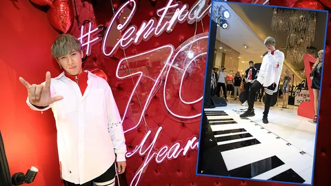 “แกงส้ม” โชว์ลีลา สเต็ปรักบน “เปียโนยักษ์”