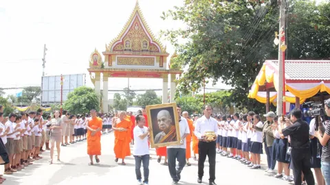 คอหวยแห่ซื้อเลข 'หลวงปู่แย้ม' วัดสามง่าม มรณภาพด้วยโรคชรา 102 ปี