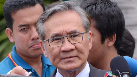 'ดอน' โยนตำรวจเช็กที่กบดาน 'ปู' เผยเรื่องถอนพาสปอร์ต ยังไม่ถึงมือ