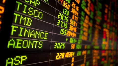 ตาลุกวาว! เลือกตั้งชัด-เศรษฐกิจดี ฟันธงสิ้นปีนี้หุ้นไทยแตะ 1,700 จุด