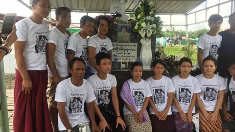 มาเข้าฝัน ร่วมอาลัยในงานฝังศพอีที หมอดูดังระดับโลก (คลิป)