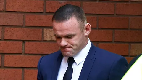 ‘รูนีย์’ จ๋อย! โดนห้ามขับรถ 2 ปี ต้องช่วยเหลือสังคม 100 ชั่วโมง