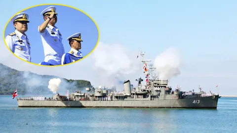 ทร.ยิงสลุต 19นัด สวนสนามทางเรือ ให้'ปลัดฯกห.-ผบ.ทสส.' ก่อนเกษียณราชการ