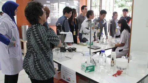 กยท. เปิดหลักสูตร การผลิตและการใช้ประโยชน์น้ำยางข้นชนิดครีม