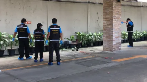 หนุ่มนิรนาม ตกตึกตายใกล้ตึกช้าง ในตัวมีเงิน 700 บาท 