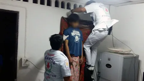 โจ๋ภูเก็ต ผิดหวังเรื่องรัก รอแม่ออกจากห้อง ล็อกประตูผูกคอตาย