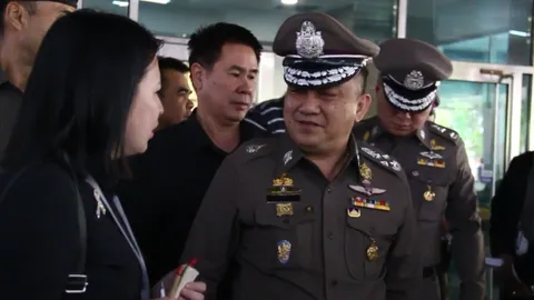 ‘ศรีวราห์’ รอหมายจับ 'ยิ่งลักษณ์' ยังไม่รู้หนีไปไหน-ค้นบ้านพรุ่งนี้