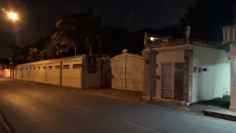 บรรยากาศหน้าบ้าน 'ยิ่งลักษณ์' เงียบเหงา!