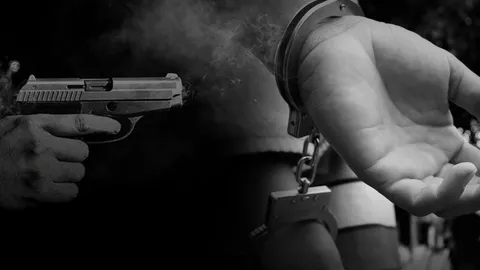 รักถึงเตือน! นายดาบบอกเพื่อน 'อย่ายุ่งเด็กนาย' ได้ปืนตบหน้าเป็นรางวัล