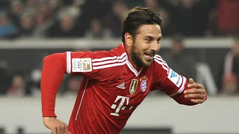 โคโลญแก้วิกฤติ! ดึง ‘ปิซาร์โร’ ร่วมทัพในวัยเฉียด 40