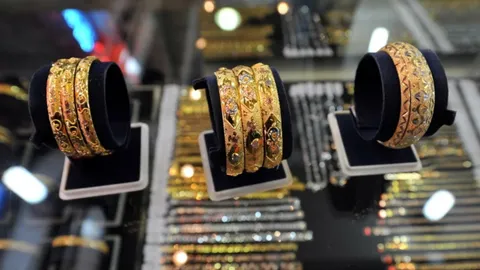 ทองไทยเปิดตลาดคงที่ รูปพรรณขายบาทละ 20,700