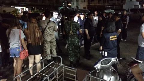 รวบ 31 สาวลาว ยึดตลาดเมืองทองแลนด์ ศรีราชา ค้าประเวณี ค่าตัวพันกว่าบาท