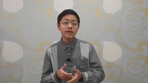 เก่งเกินตัว! เด็กเก่งอังกฤษทำคลิปพูดถึง ร.9 ตอบฝรั่งทำไมคนไทยรักในหลวง