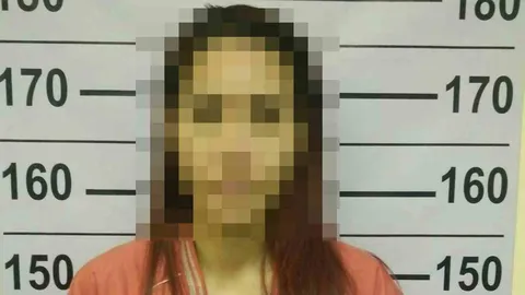 รวบสาวสวย ลอบขายยาไอซ์กลาง กทม.พบเป็นเพื่อนสนิทอดีตนักร้องดัง