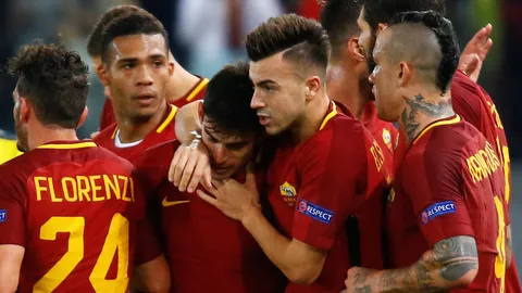 อึ้ง! ‘เปร็อตติ’ ใช้มือจกประตูหลัง ‘หนูเอล’ ในเกมกับเชลซี (คลิป)