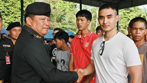 เขม นราวิชญ์ ดาราช่อง 3 รายงานตัวเป็นทหารเกณฑ์