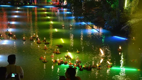 แลนด์มาร์ค ลอยกระทง แห่งใหม่! เนรมิตคลองเรืองแสง ด้วยไฟนับล้านดวง