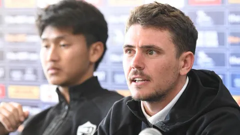 หน้าบาน! 'พี่มาร์ค' เผยความรู้สึกหลัง 'ไทย' ถลุง 'สิงคโปร์' 3-1