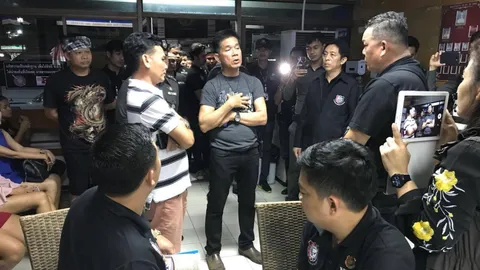 อ้างผกก.ฉลอง บีบพ่อค้าภูเก็ตซื้อบัตรคอนฯ เจ้าตัวยันไม่รู้ทำวุ่นทั้งสภ.