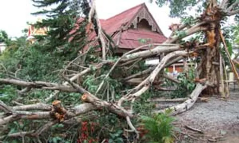เกิดพายุฝนฟ้าคะนองในหลายพื้นที่ จ.ศรีสะเกษและแพร่