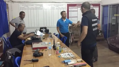 ตรัง จับคลินิกเถื่อนทำฟันแฟชั่น คาหนังคาเขา เปิดร้านขายของชำบังหน้า 