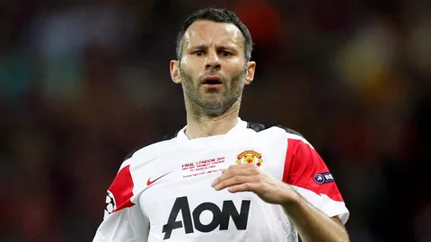 'ฮิวจ์ส' ชูมือหนุน ‘กิ๊กส์’ นั่งแท่นนายใหญ่ทีมชาติเวลส์