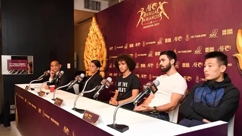 พร้อมหน้า! 4 ผู้ท้าชิงแข้งยอดเยี่ยมฯ ร่วมแถลงข่าวก่อนงาน AFC Annual
