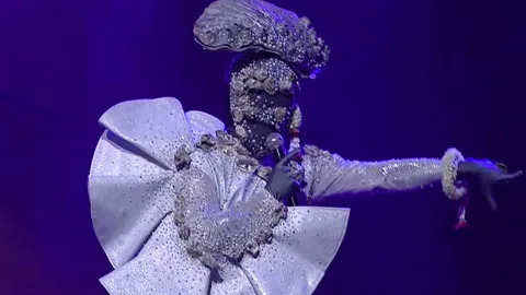 ครั้งแรกของไทย คลิป 'ตราบธุลีดิน-หน้ากากหอยนางรม' แชมป์ยูทูบอันดับ 1