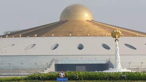 มอบตราตั้ง เจ้าอาวาสวัดพระธรรมกาย คนใหม่แล้ว 